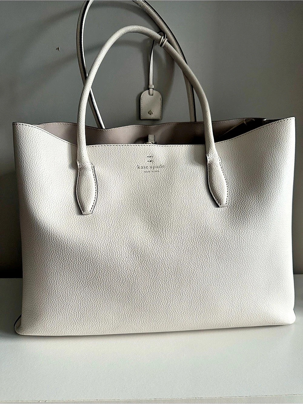 Kate Spade Leather-Trim Tote in White Like New